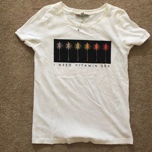Express I NEED VITAMIN SEA Screen Tee XSMALL